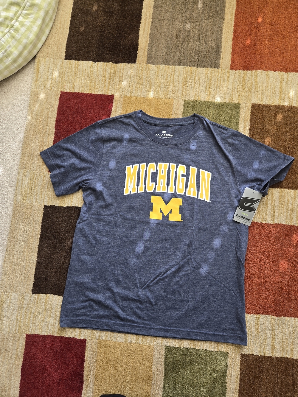 NWT Michigan Wolverine Youth Colosseum Playbook T-shirt Youth XL